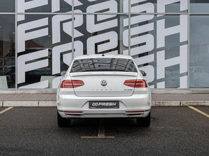 Седан Volkswagen Passat 2015 года, 1790000 рублей, Краснодар