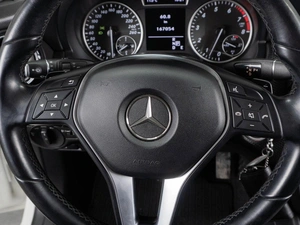 Хетчбэк Mercedes-benz A-класс 2013 года, 1319000 рублей, Тюмень