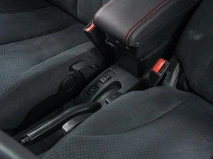 Хетчбэк Nissan Tiida 2010 года, 729000 рублей, Сургут