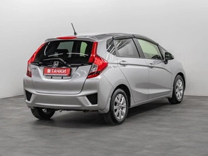 Хетчбэк Honda Fit 2016 года, 1049000 рублей, Красноярск