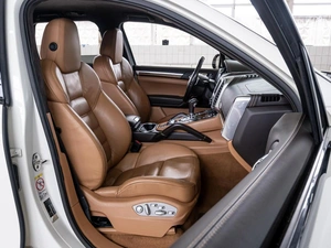 Внедорожник Porsche Cayenne Turbo 2011 года, 2399000 рублей, Краснодар