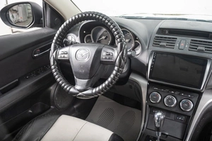 Седан Mazda 6 2011 года, 989000 рублей, Томск