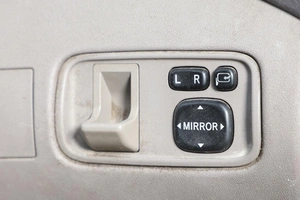 Седан Toyota Platz 2002 года, 349000 рублей, Новосибирск