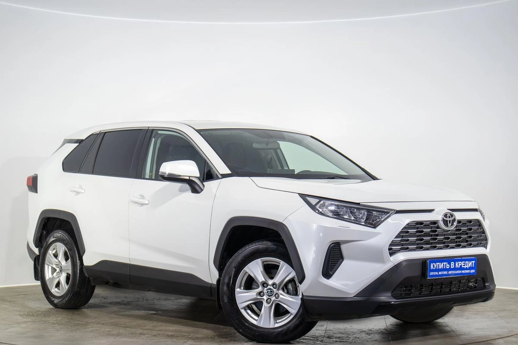 Внедорожник Toyota RAV4 2020 года, 2899000 рублей, Оренбург