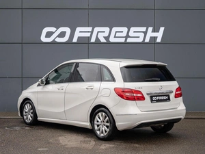 Хетчбэк Mercedes-benz B-класс 2013 года, 910000 рублей, Краснодар