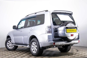 Внедорожник Mitsubishi Pajero 2012 года, 2139000 рублей, Пермь