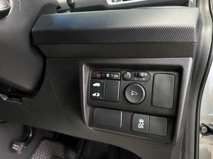 Минивэн Honda Freed 2012 года, 979000 рублей, Красноярск