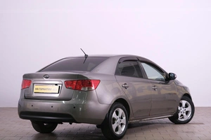 Седан Kia Cerato 2009 года, 749000 рублей, Омск