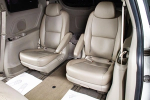 Минивэн Kia Carnival 2019 года, 2789000 рублей, Сургут