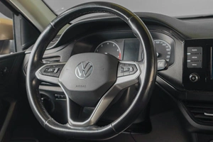 Лифтбек Volkswagen Polo 2021 года, 1669000 рублей, Тюмень