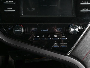 Седан Toyota Camry 2020 года, 3499000 рублей, Аксай