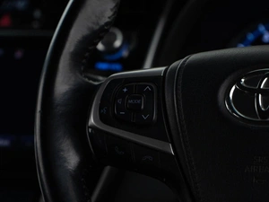 Внедорожник Toyota Harrier 2014 года, 1699000 рублей, Москва