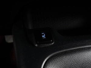 Седан Toyota Corolla 2020 года, 2250000 рублей, Тюмень