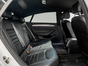 Лифтбек Volkswagen Arteon 2018 года, 2600000 рублей, Красноярск
