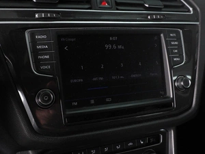 Внедорожник Volkswagen Tiguan 2017 года, 2100000 рублей, Минеральные Воды