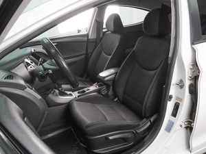Седан Hyundai Elantra 2015 года, 1113000 рублей, Воронеж