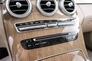 Седан Mercedes-benz C-класс 2015 года, 3039000 рублей, Красноярск