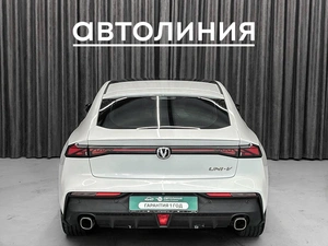 Лифтбек Changan UNI-V 2022 года, 2099000 рублей, Красноярск
