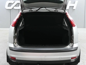 Хетчбэк Ford Focus 2006 года, 579000 рублей, Ростов-на-Дону