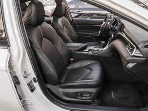 Седан Toyota Camry 2022 года, 2799000 рублей, Саратов