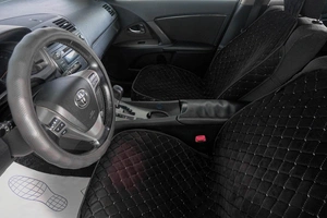 Седан Toyota Avensis 2009 года, 1149000 рублей, Кемерово