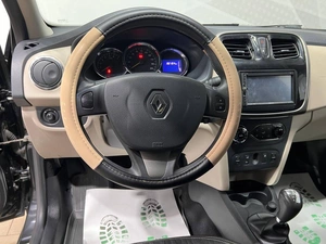 Седан Renault Logan 2015 года, 799000 рублей, Красноярск