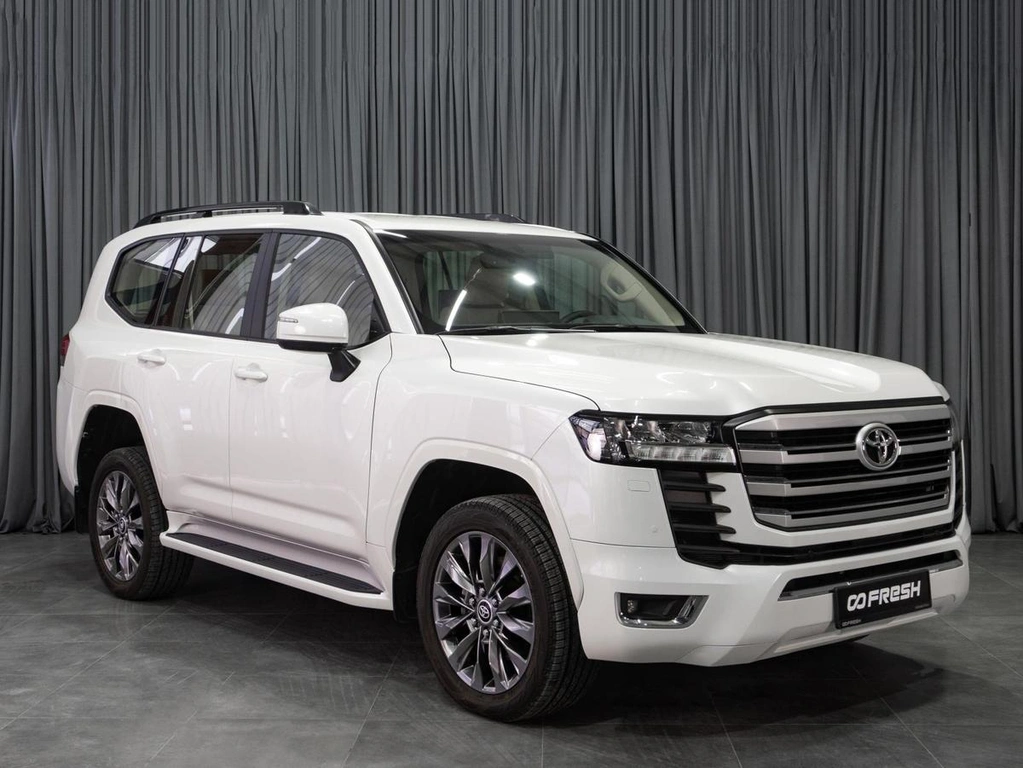 Внедорожник Toyota Land Cruiser 2022 года, 12699000 рублей, Тюмень
