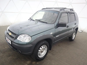 Внедорожник Chevrolet Niva 2014 года, 670000 рублей, Орёл