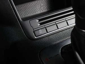 Внедорожник Volkswagen Tiguan 2010 года, 1189000 рублей, Воронеж