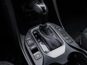 Внедорожник Hyundai Grand Santa Fe 2016 года, 2640000 рублей, Краснодар