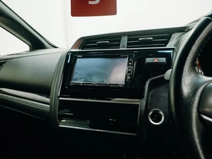 Хетчбэк Honda Fit 2017 года, 1079000 рублей, Красноярск