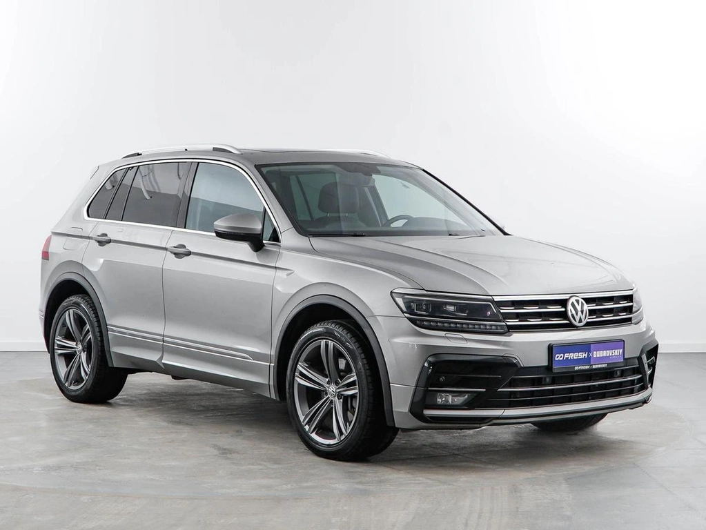 Внедорожник Volkswagen Tiguan 2018 года, 2827077 рублей, Москва