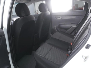 Седан Kia Rio 2017 года, 1200000 рублей, Ростов-на-Дону