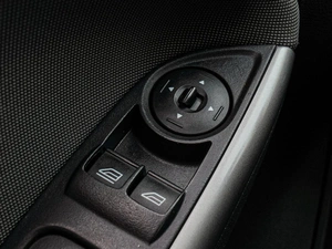 Хетчбэк Ford Focus 2011 года, 755000 рублей, Краснодар