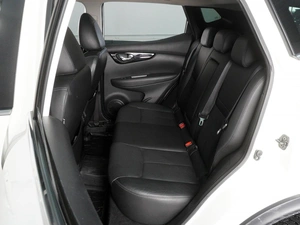Внедорожник Nissan Qashqai 2021 года, 2150000 рублей, Красный Пахарь