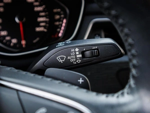 Седан Audi A4 2017 года, 1930000 рублей, Большой Сочи