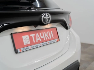 Хетчбэк Toyota Yaris 2021 года, 1270000 рублей, Красноярск