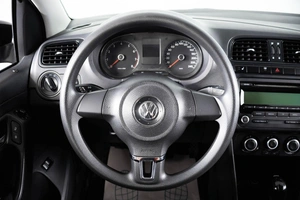 Седан Volkswagen Polo 2012 года, 690000 рублей, Пермь