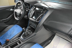 Седан Ford Focus 2015 года, 899000 рублей, Тюмень
