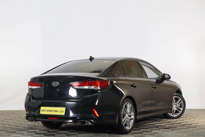 Седан Hyundai Sonata 2018 года, 1939000 рублей, Тюмень
