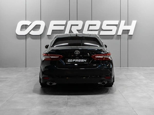 Седан Toyota Camry 2021 года, 3549000 рублей, Тюмень