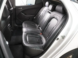 Седан Kia Optima 2012 года, 1099000 рублей, Воронеж