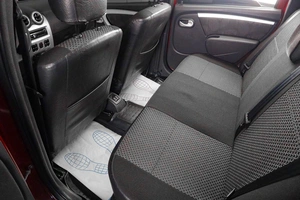 Седан Renault Logan 2010 года, 599000 рублей, Тюмень