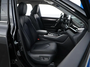 Внедорожник Toyota Highlander 2026 года, 5427077 рублей, Москва