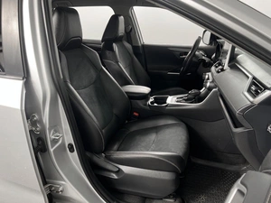 Внедорожник Toyota RAV4 2020 года, 2439900 рублей, Казань