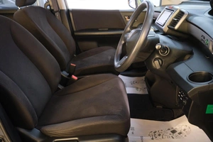 Минивэн Honda Freed 2011 года, 1219000 рублей, Омск