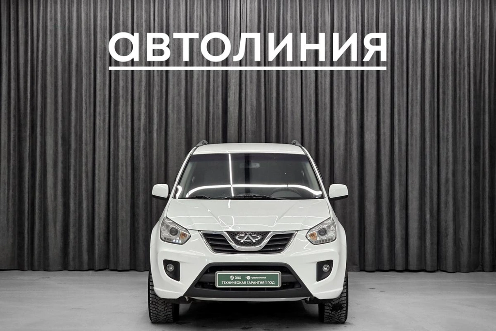 Внедорожник Chery Tiggo (T11) 2014 года, 680000 рублей, Красноярск
