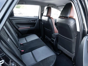 Хетчбэк Toyota Auris 2015 года, 1215000 рублей, Ставрополь