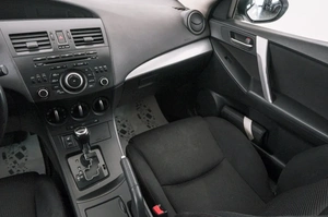 Седан Mazda 3 2013 года, 849000 рублей, Красноярск
