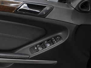 Внедорожник Mercedes-benz GL-класс 2011 года, 2450000 рублей, Омск